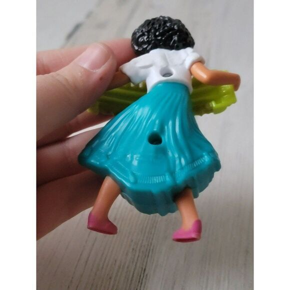 Maribel McDonalds Disney Pixar Encanto 2021 toy figure - Picture 6 of 6